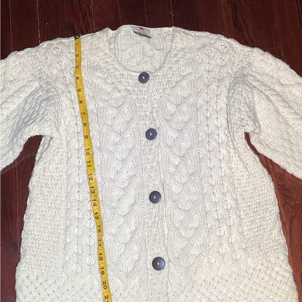 Carraigdonn 100% merino wool Cable Knit Cream Sweater size large - Picture 11 of 13